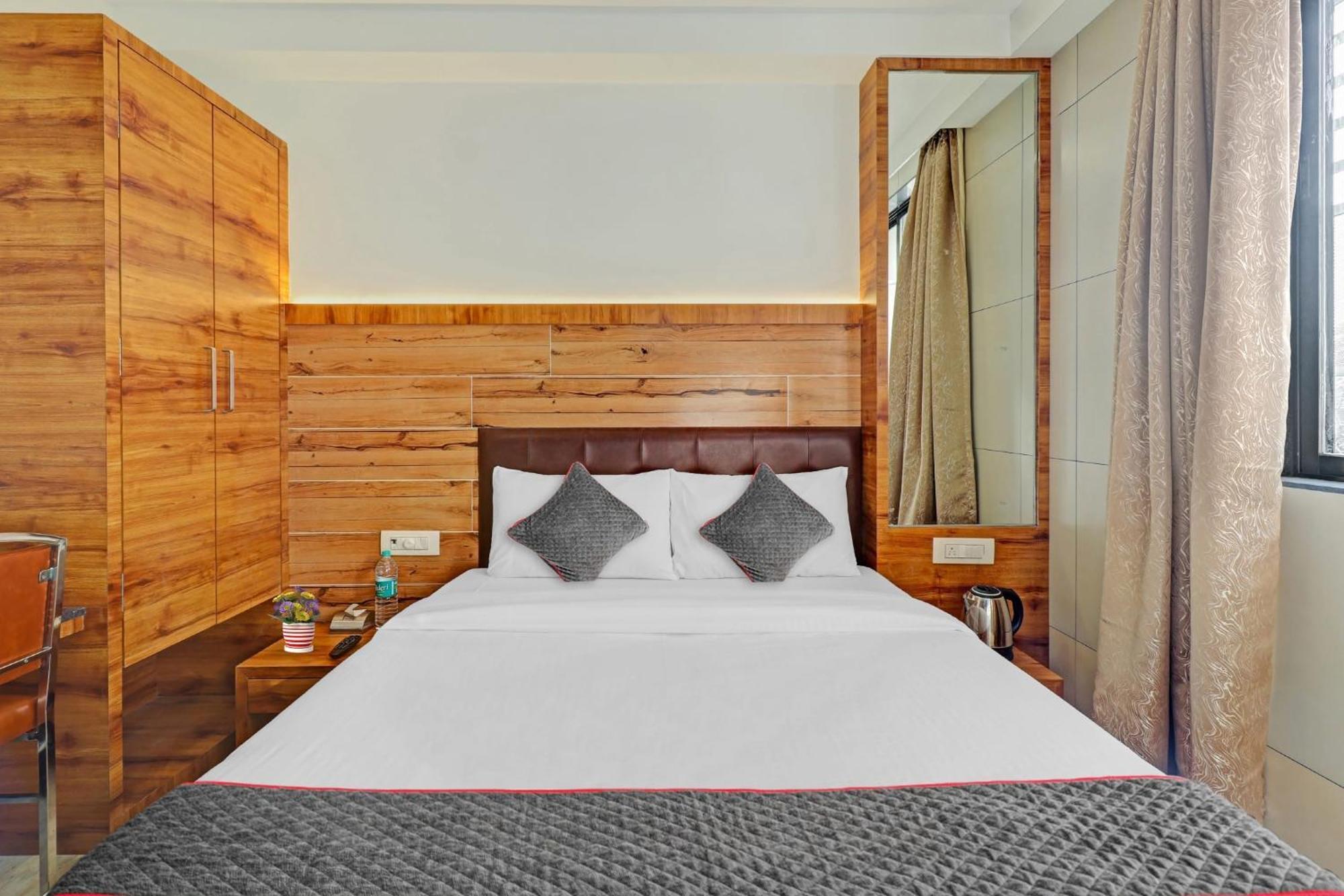 Townhouse Vandana Residency Amarnath ภายนอก รูปภาพ